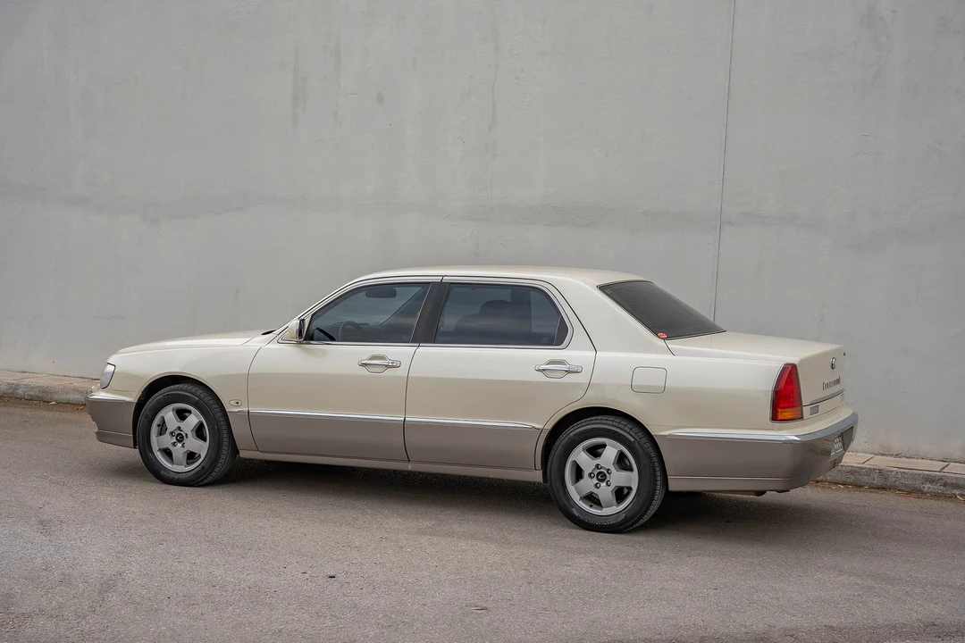 2004 Hyundai Equus - Image 15 of 31