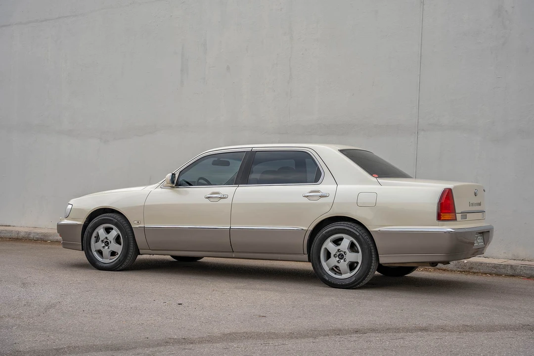 2004 Hyundai Equus - Image 6 of 31