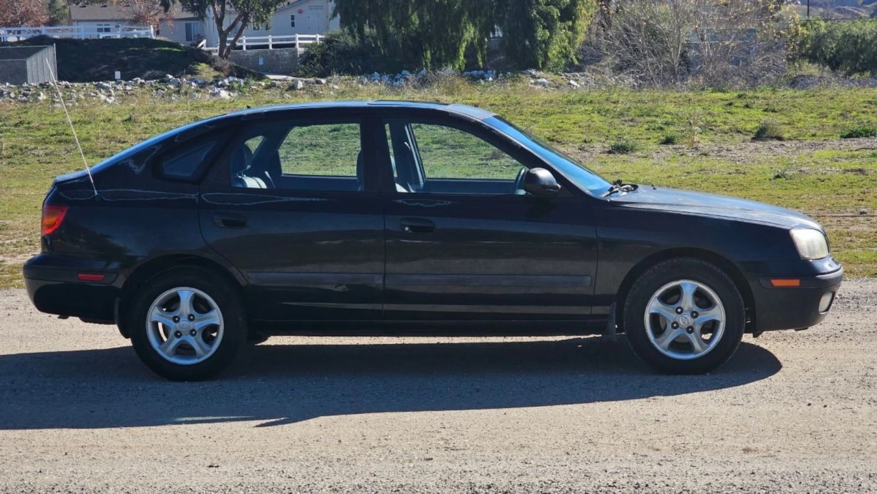 2001 Hyundai Elantra - Image 9 of 21
