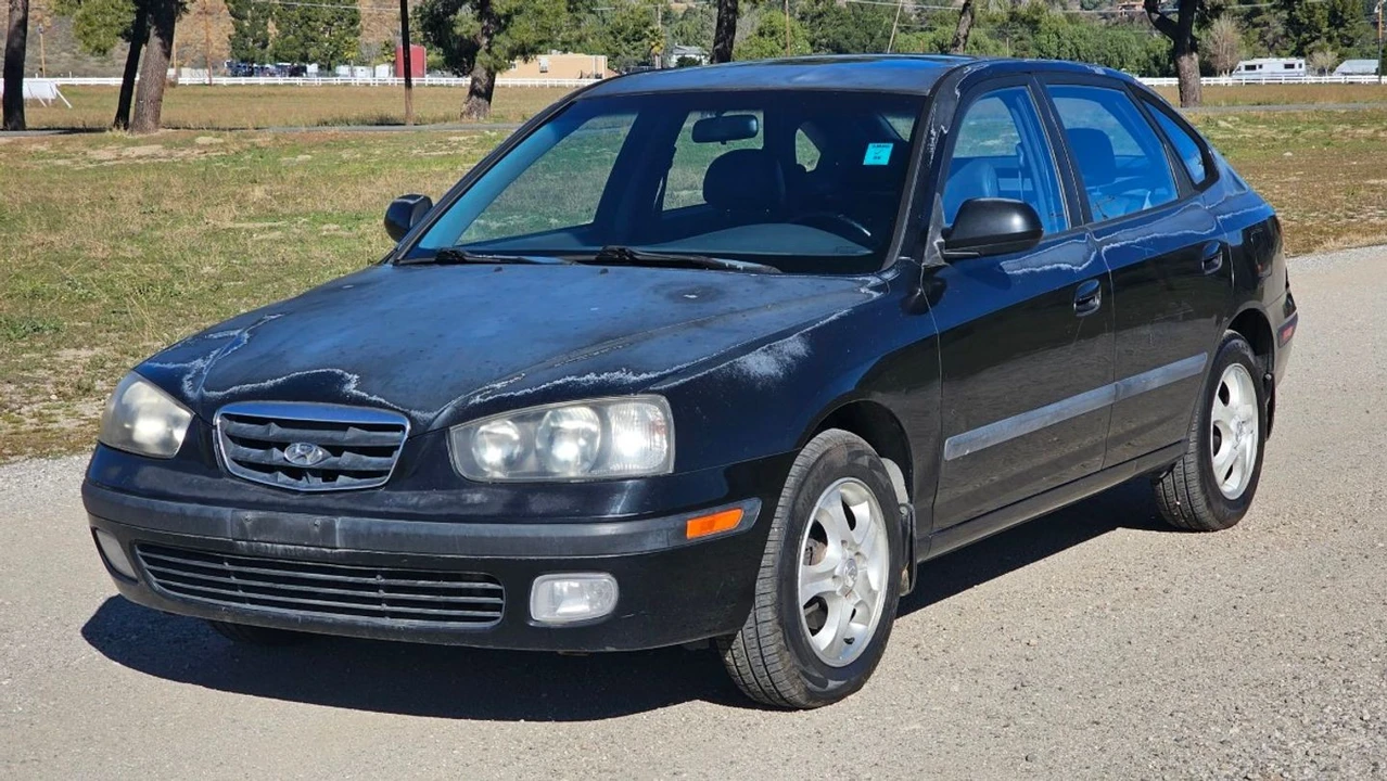2001 Hyundai Elantra - Image 5 of 21