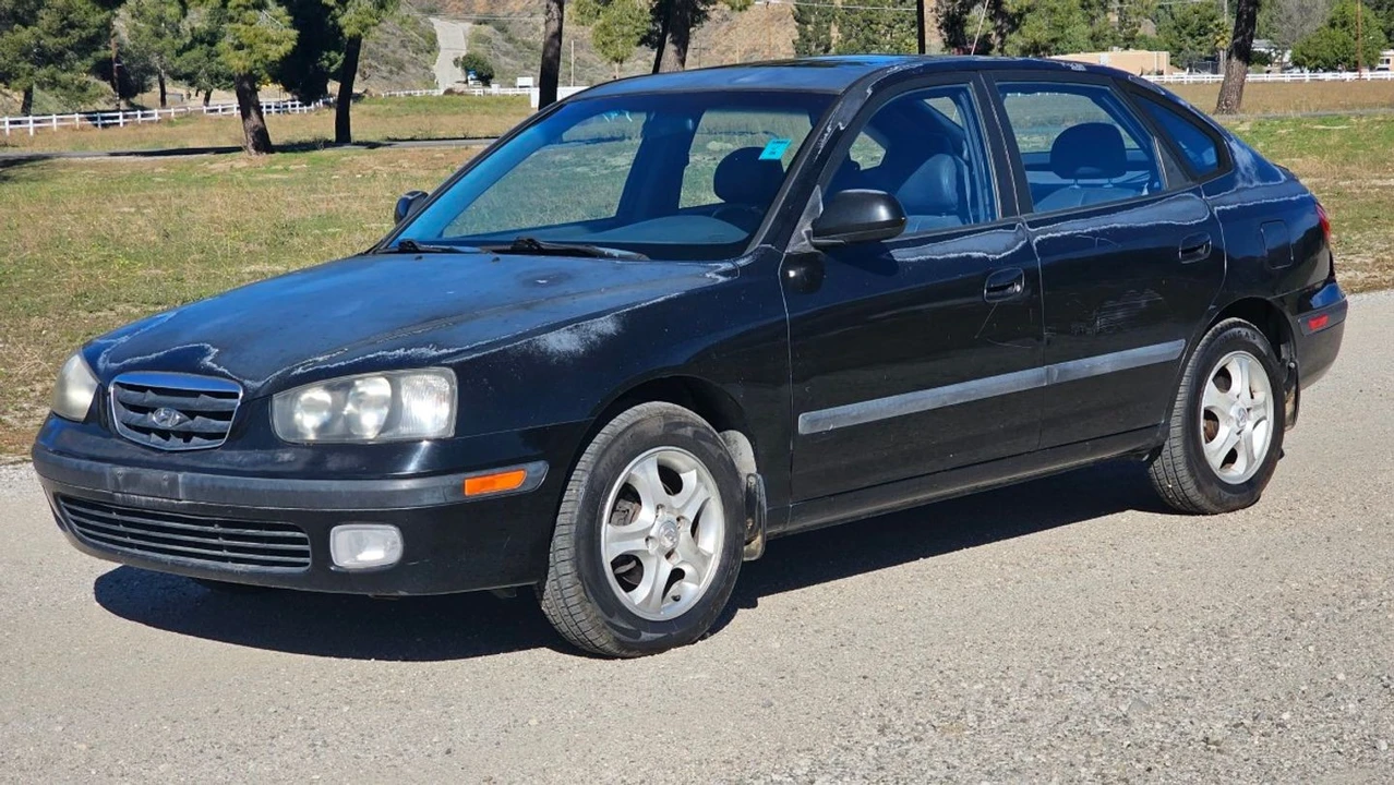 2001 Hyundai Elantra - Image 2 of 21