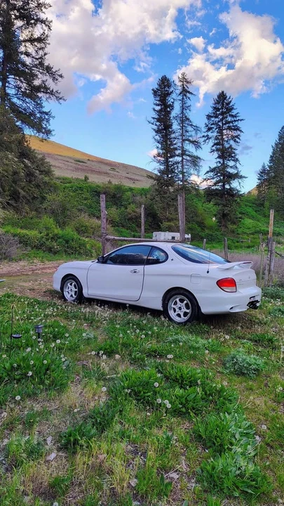 2001 Hyundai Tiburon - Image 5 of 6