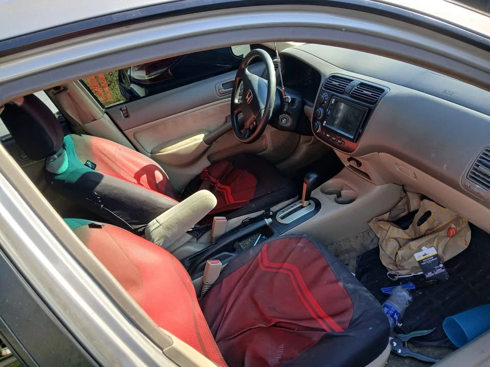 2001 Hyundai Ioniq 6 - Image 5 of 7