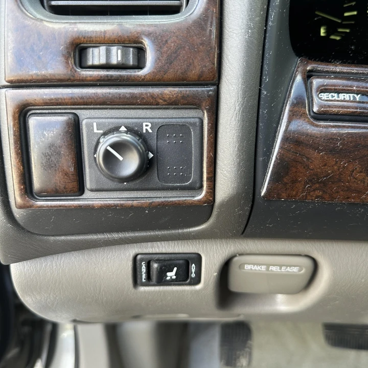 2001 Infiniti I30 & I35 2nd Gen - Image 27 of 31