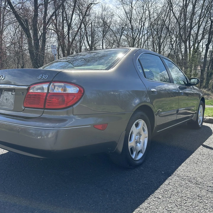 2001 Infiniti I30 & I35 2nd Gen - Image 4 of 31