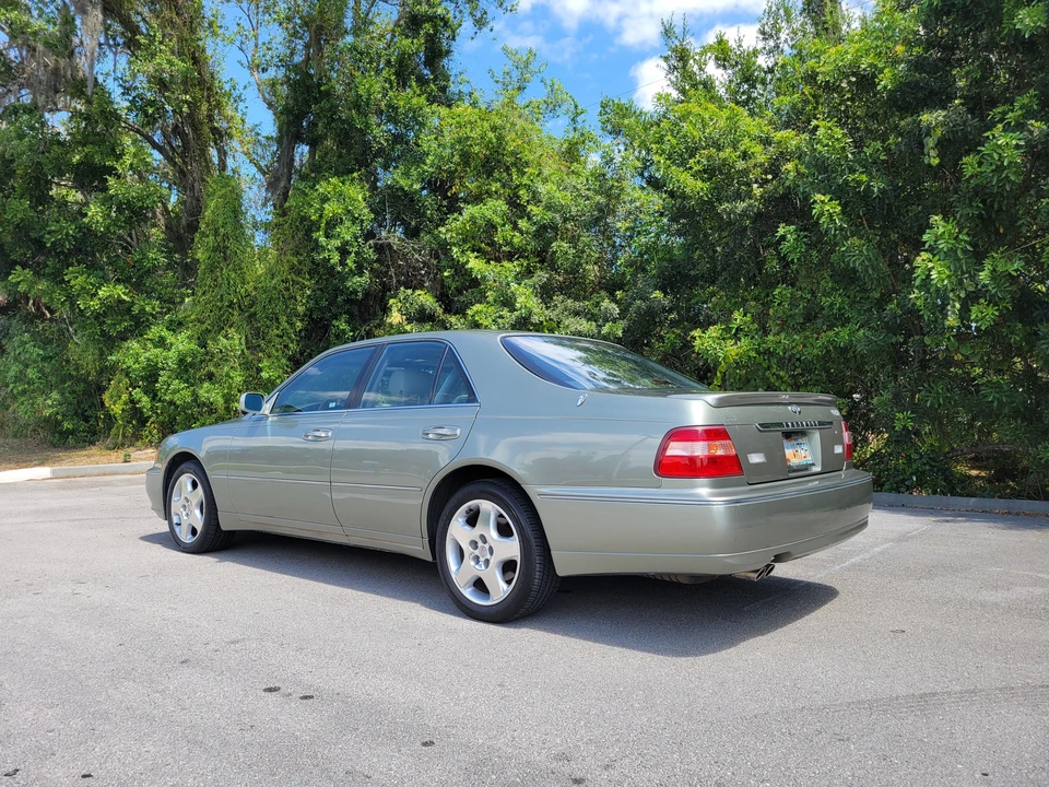 2001 Infiniti Q45 2nd Gen - Image 12 of 31