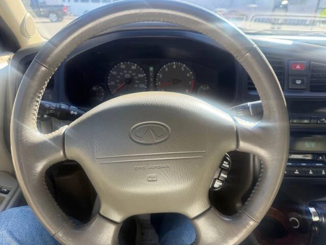 2001 Infiniti G20 2nd Gen - Image 14 of 17