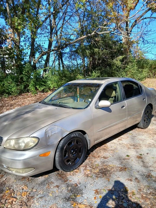 2001 Infiniti QX30 - Image 5 of 10