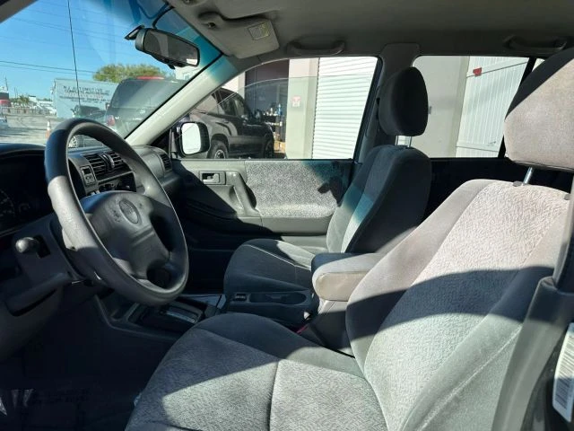 2001 Isuzu Rodeo - Image 12 of 12
