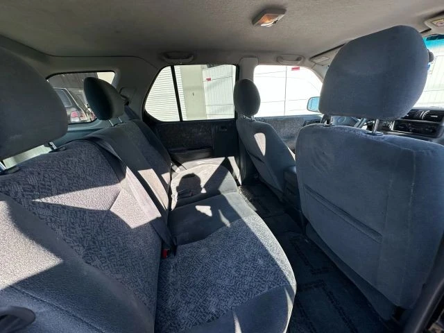 2001 Isuzu Rodeo - Image 10 of 20