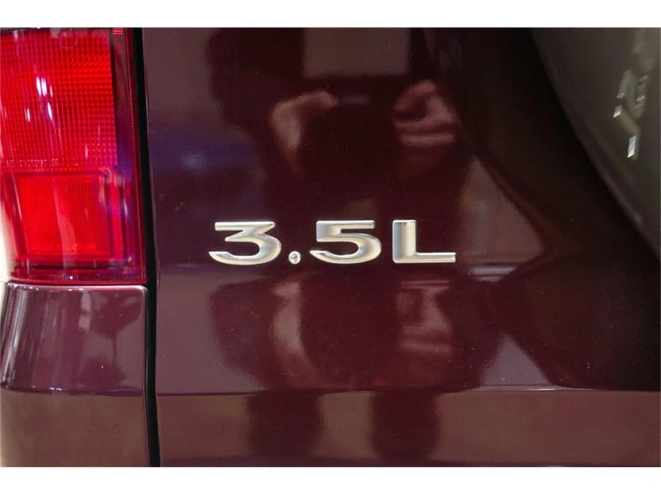 2001 Isuzu Trooper - Image 23 of 31