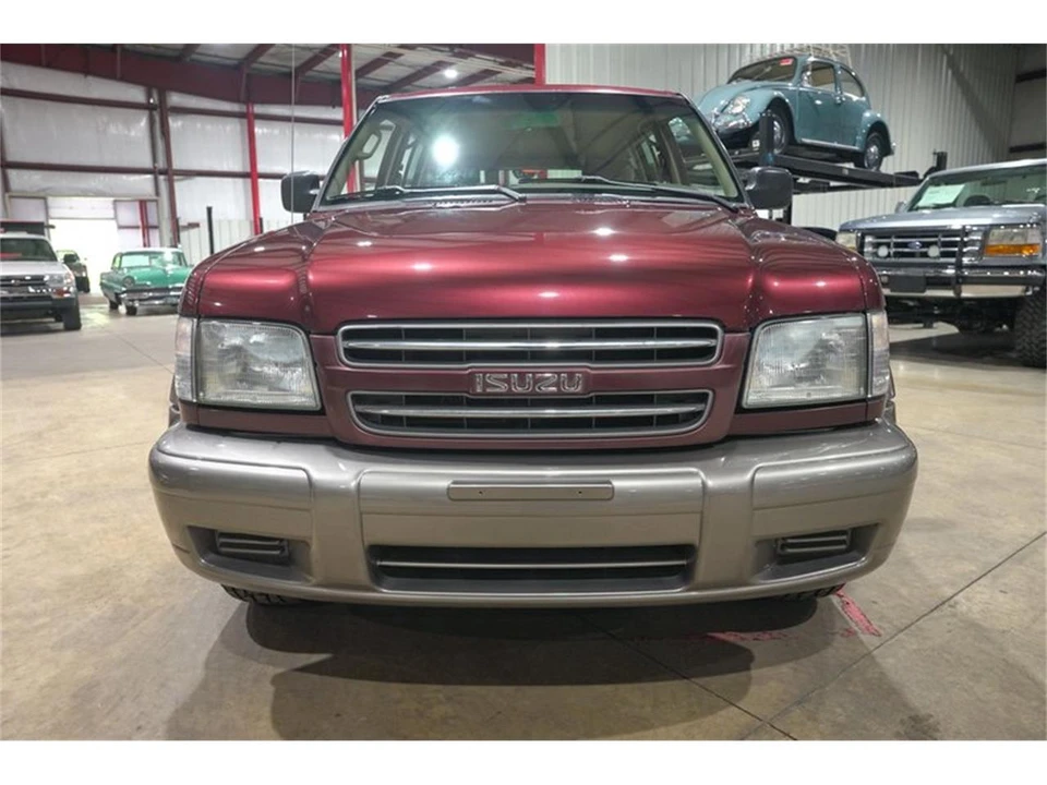 2001 Isuzu Trooper - Image 13 of 31