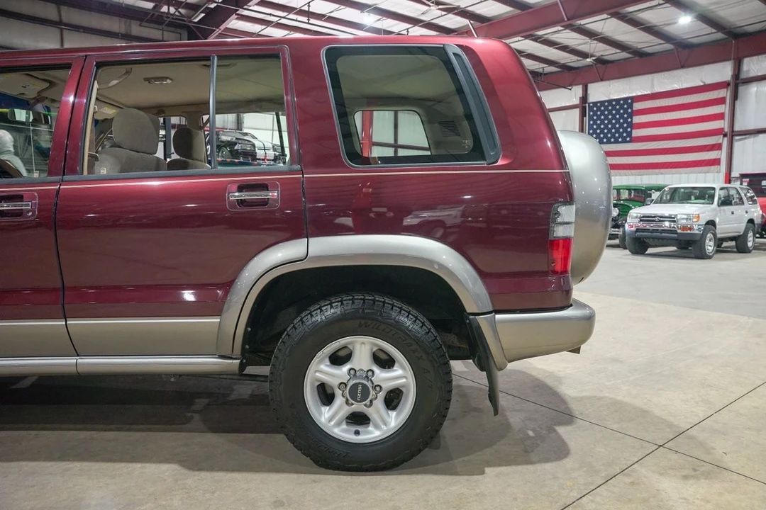2001 Isuzu Trooper - Image 5 of 31