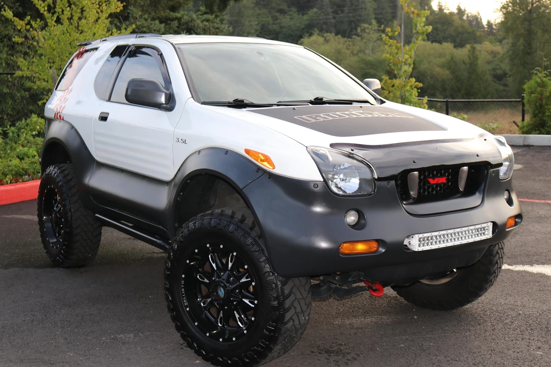 2001 Isuzu VehiCROSS - Image 24 of 31