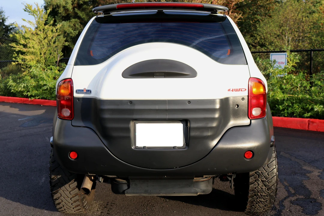 2001 Isuzu VehiCROSS - Image 5 of 31