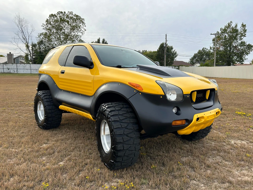 2001 Isuzu VehiCROSS - Image 13 of 31