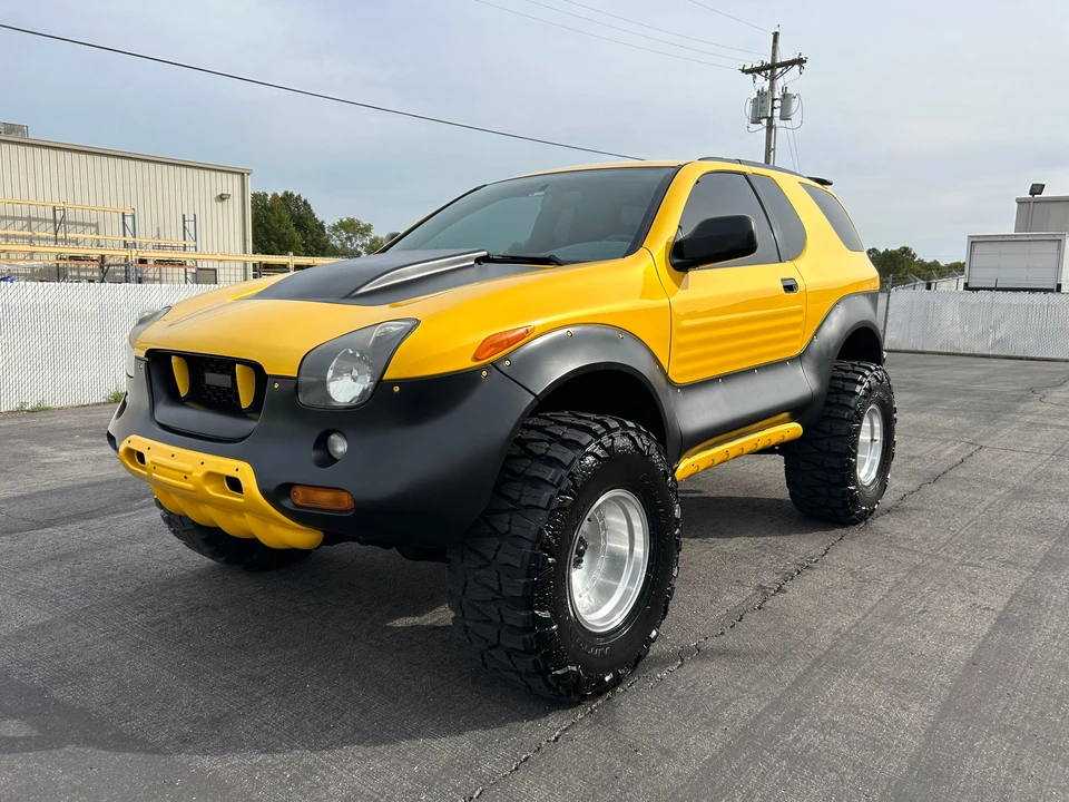 2001 Isuzu VehiCROSS - Image 9 of 31