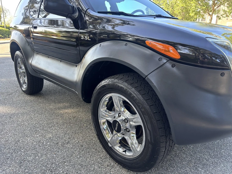 2001 Isuzu VehiCROSS - Image 29 of 31