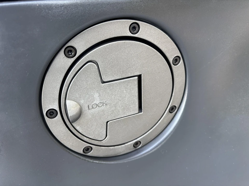 2001 Isuzu VehiCROSS - Image 26 of 31