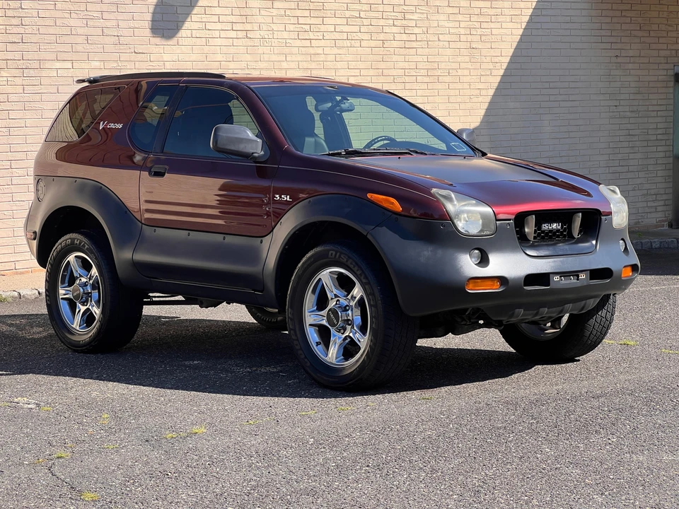 2001 Isuzu VehiCROSS - Image 16 of 31
