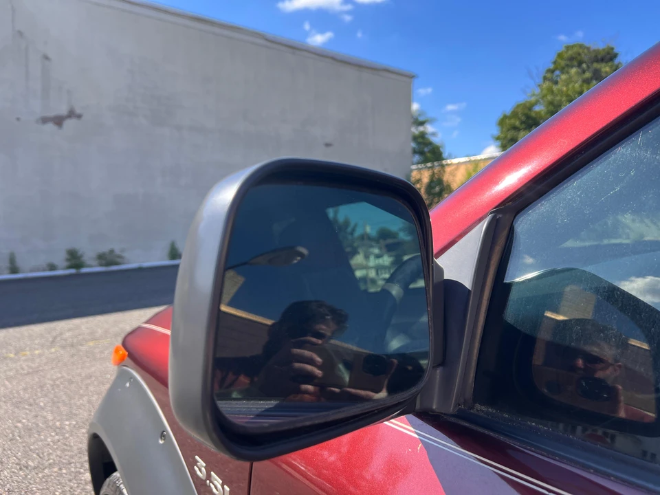 2001 Isuzu VehiCROSS - Image 24 of 31