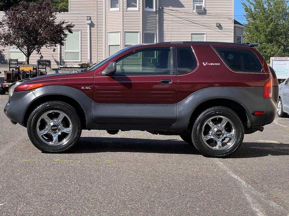 2001 Isuzu VehiCROSS - Image 10 of 31