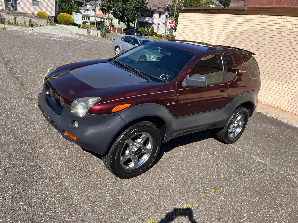 2001 Isuzu VehiCROSS - Image 8 of 31