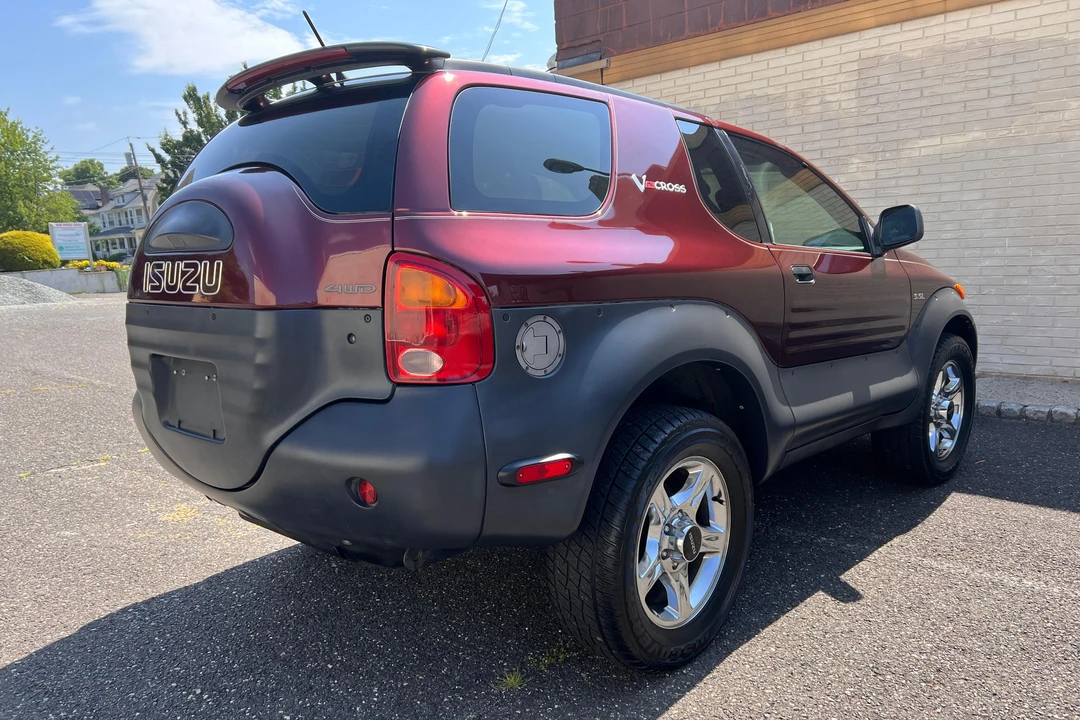 2001 Isuzu VehiCROSS - Image 4 of 31