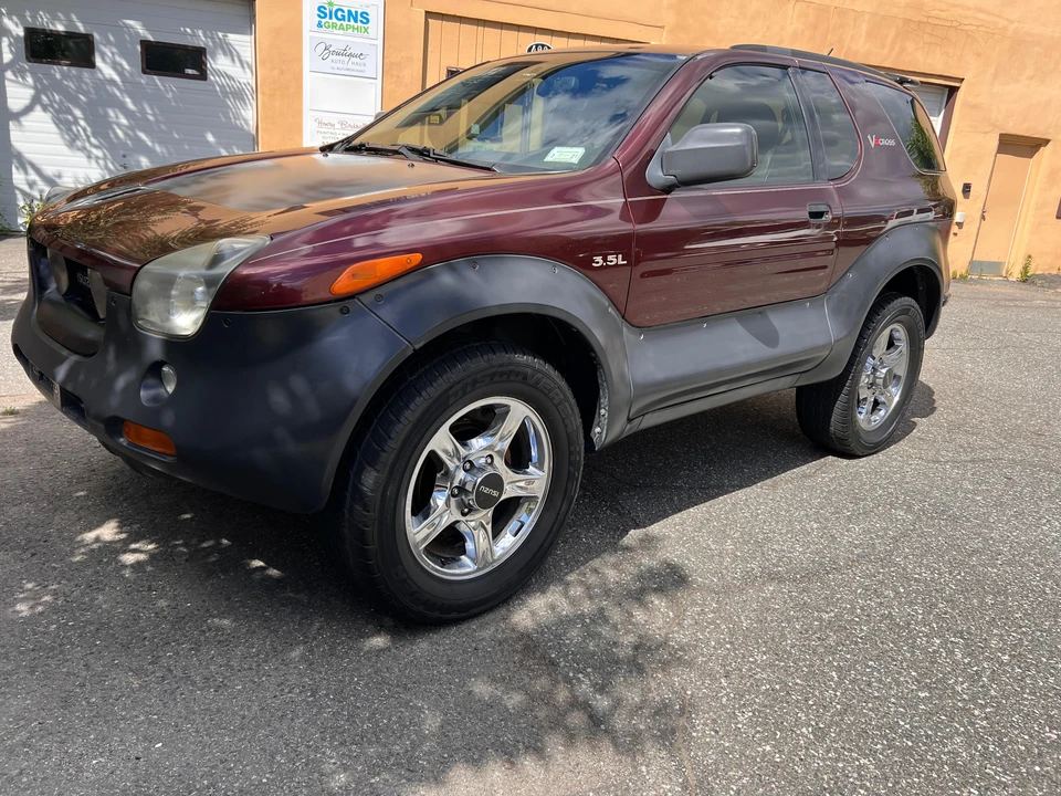 2001 Isuzu VehiCROSS - Image 9 of 31