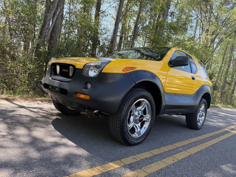 2001 Isuzu VehiCROSS - Image 7 of 31
