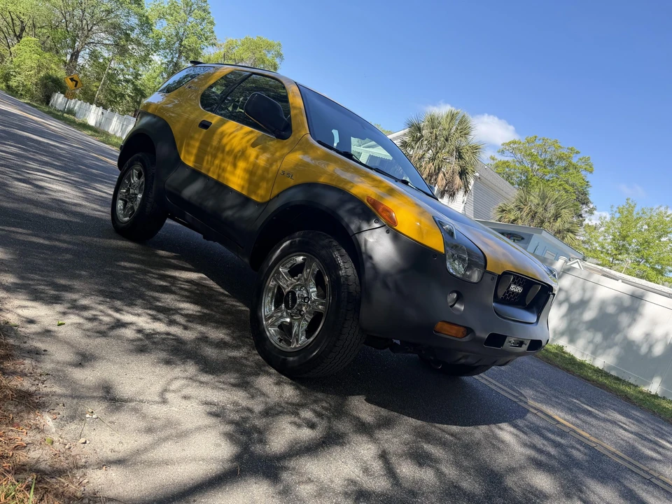 2001 Isuzu VehiCROSS - Image 4 of 31