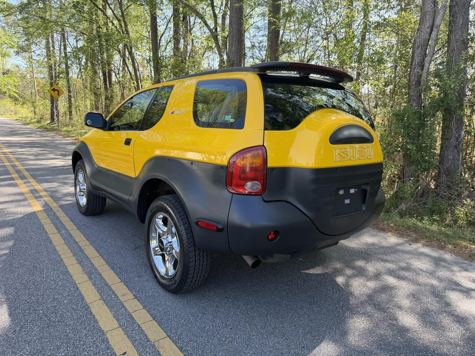 2001 Isuzu VehiCROSS - Image 17 of 31