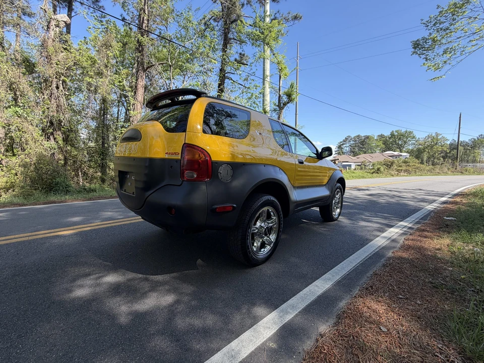 2001 Isuzu VehiCROSS - Image 21 of 31