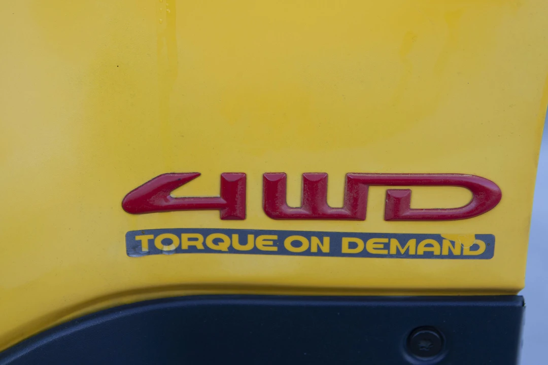 2001 Isuzu VehiCROSS - Image 29 of 31