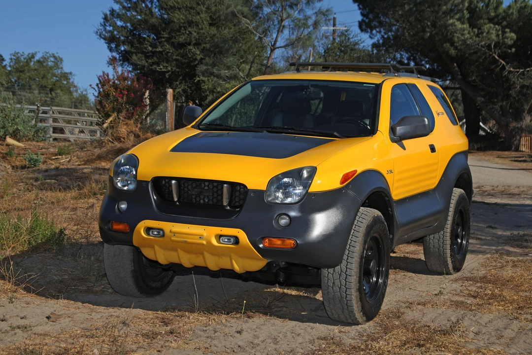 2001 Isuzu VehiCROSS - Image 8 of 31