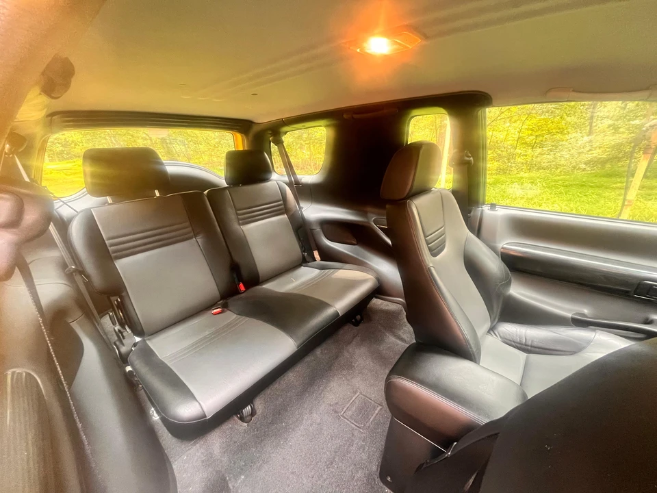 2001 Isuzu VehiCROSS - Image 28 of 31