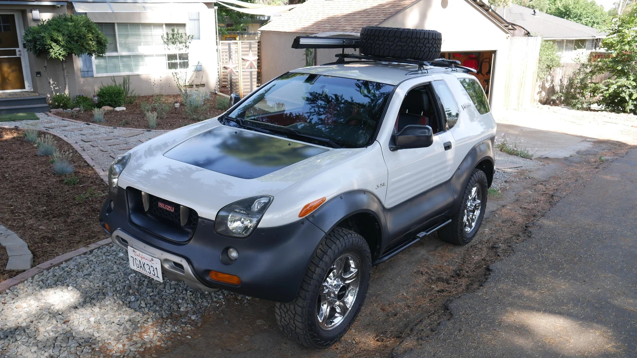 2001 Isuzu VehiCROSS - Image 7 of 23