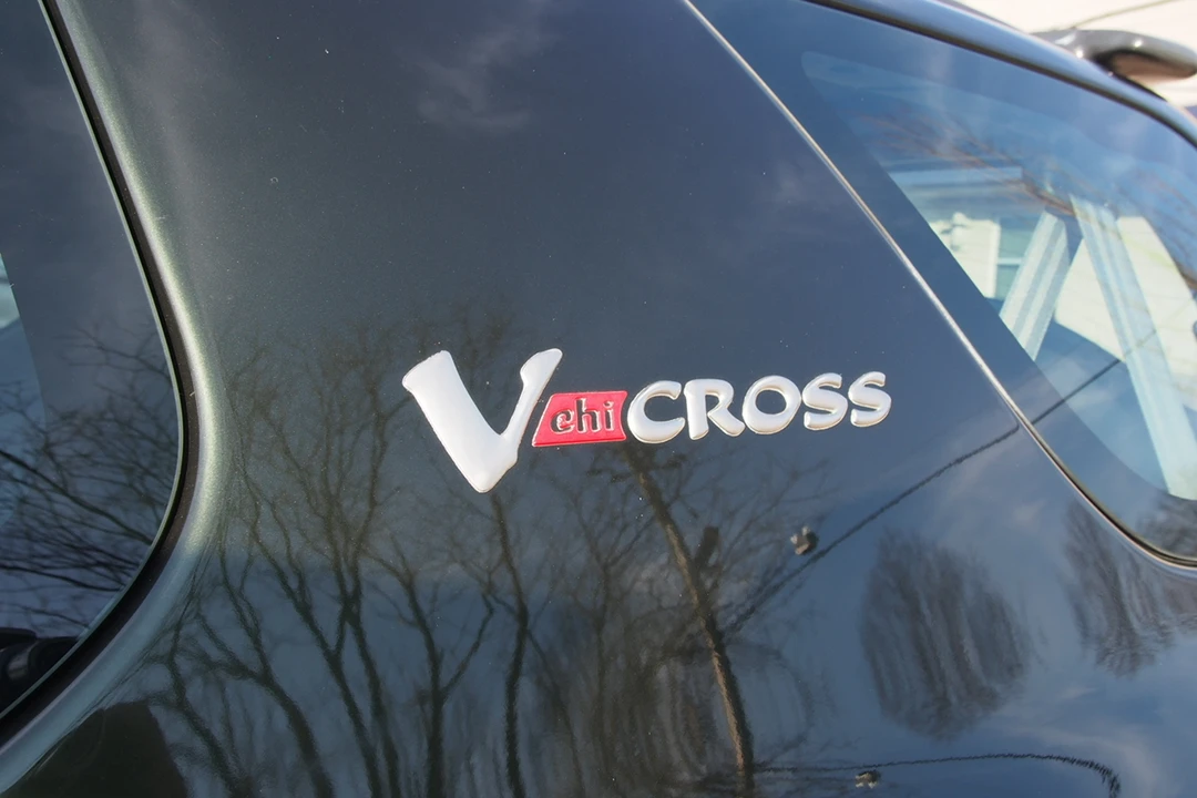 2001 Isuzu VehiCROSS - Image 16 of 31