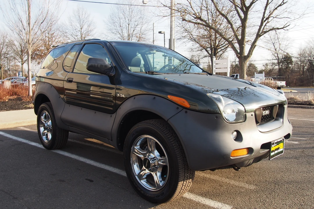 2001 Isuzu VehiCROSS - Image 8 of 31