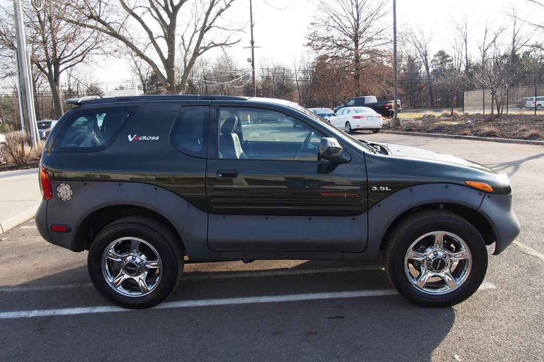 2001 Isuzu VehiCROSS - Image 7 of 31