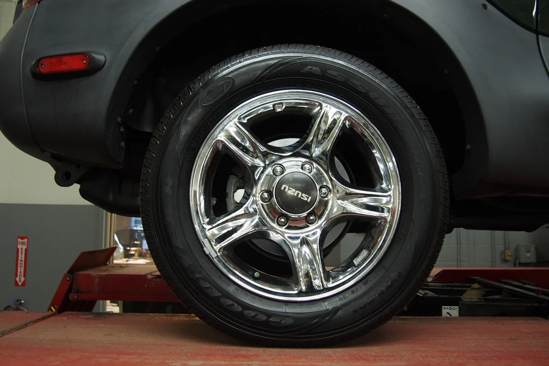 2001 Isuzu VehiCROSS - Image 24 of 31
