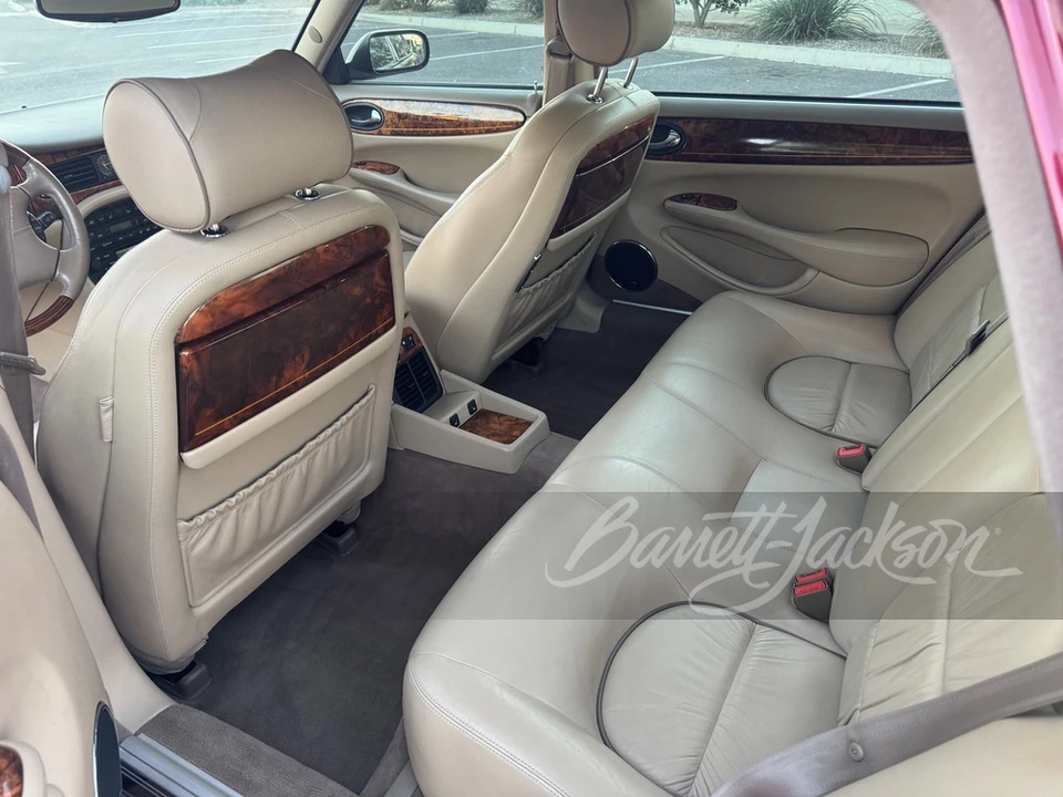 2001 Jaguar X308 XJ - Image 6 of 8