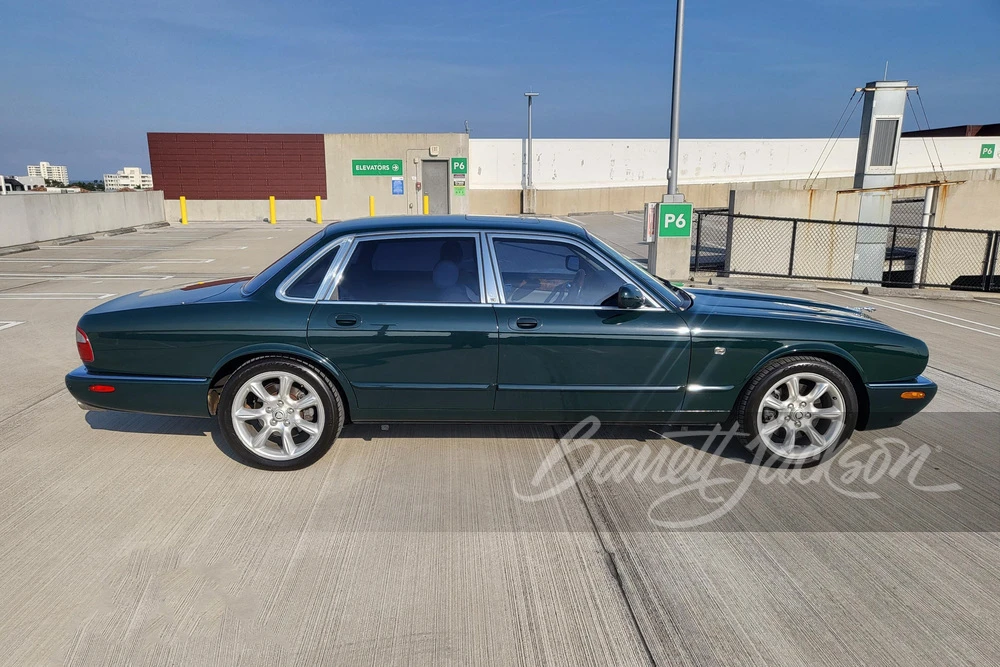 2001 Jaguar X308 XJR - Image 16 of 16