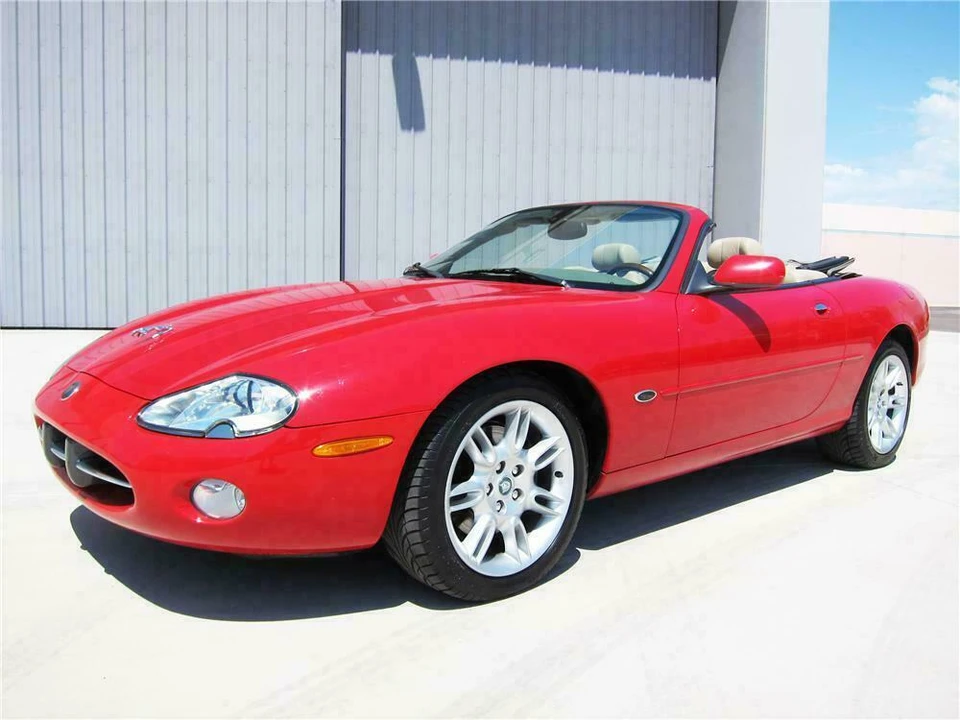 2001 Jaguar X100 XK8 - Image 2 of 3