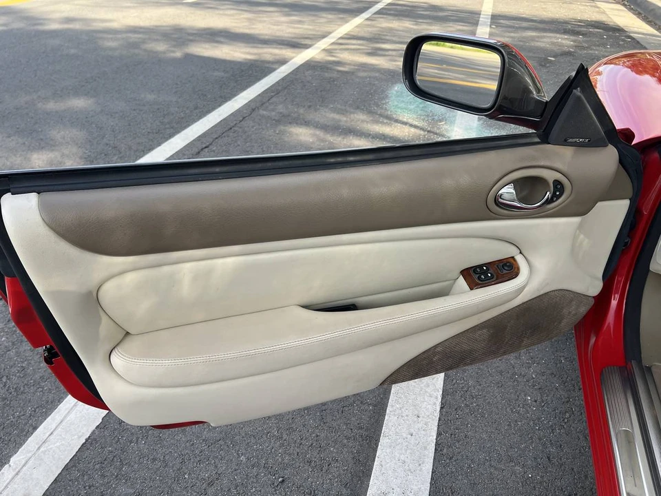2001 Jaguar X100 XK8 - Image 13 of 18