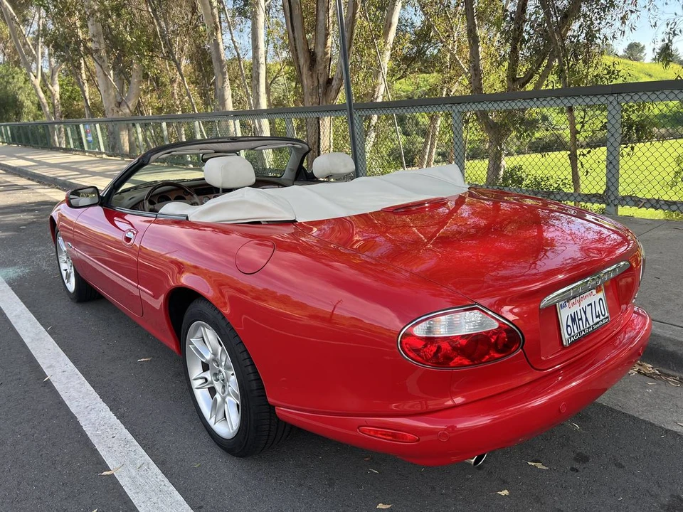 2001 Jaguar X100 XK8 - Image 6 of 18