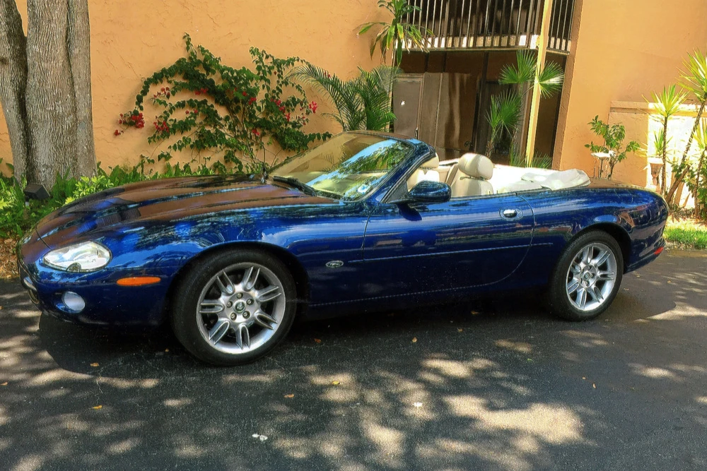 2001 Jaguar X100 XK8 - Image 2 of 5