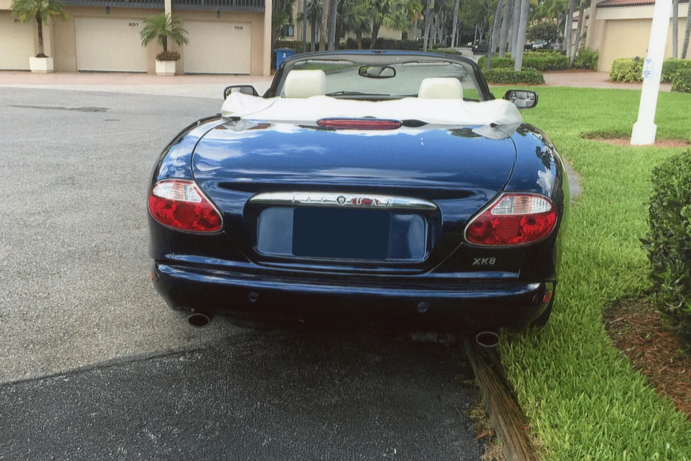 2001 Jaguar X100 XK8 - Image 4 of 5