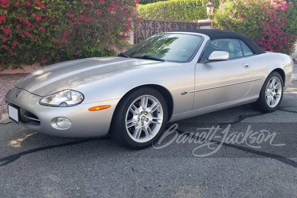 2001 Jaguar X100 XK8 - Image 2 of 7