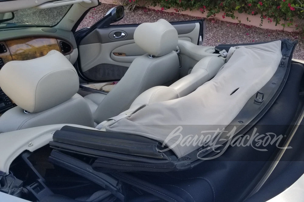 2001 Jaguar X100 XK8 - Image 6 of 7